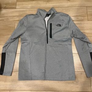 The North Face Men’s Gray Half-Zip